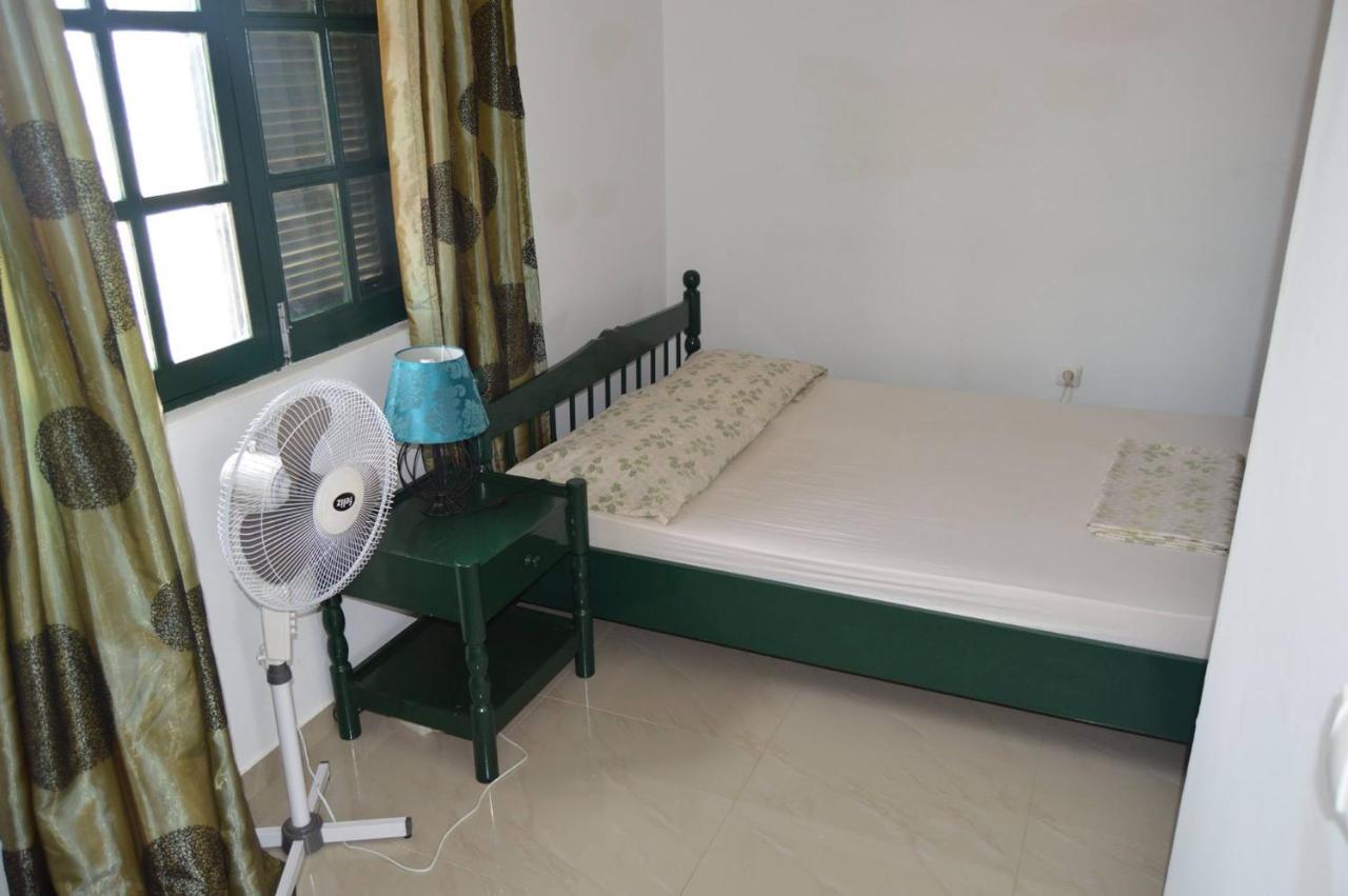 Apartamento T1 Mobiliado Com Wi-Fi Praia Zewnętrze zdjęcie